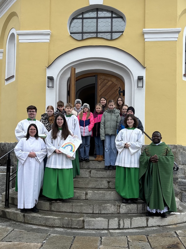 Bild "Pfarrei Patersdorf:Verabschiedung-Kauschinger-Andrea-02-2026-03.jpg"